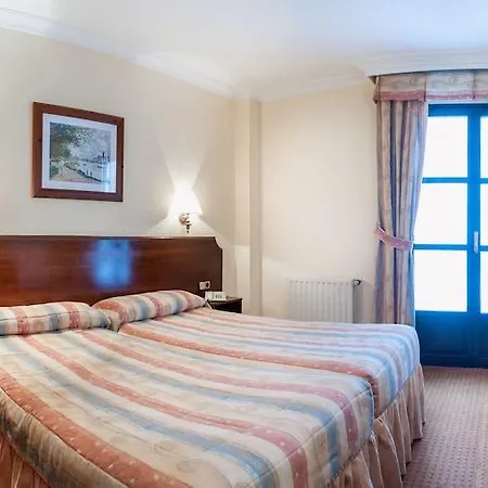 Rocas Hotel