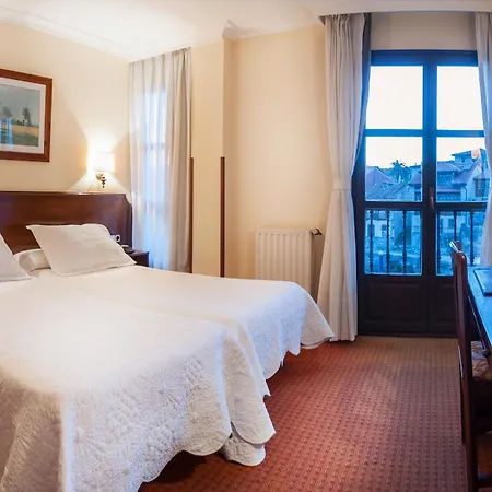 Rocas Hotel 3*